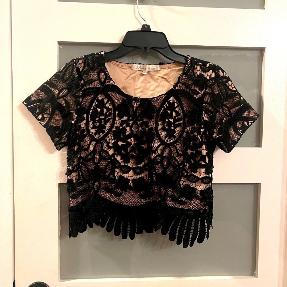 LOVERS+FRIENDS black lace crop blouse. Size XS